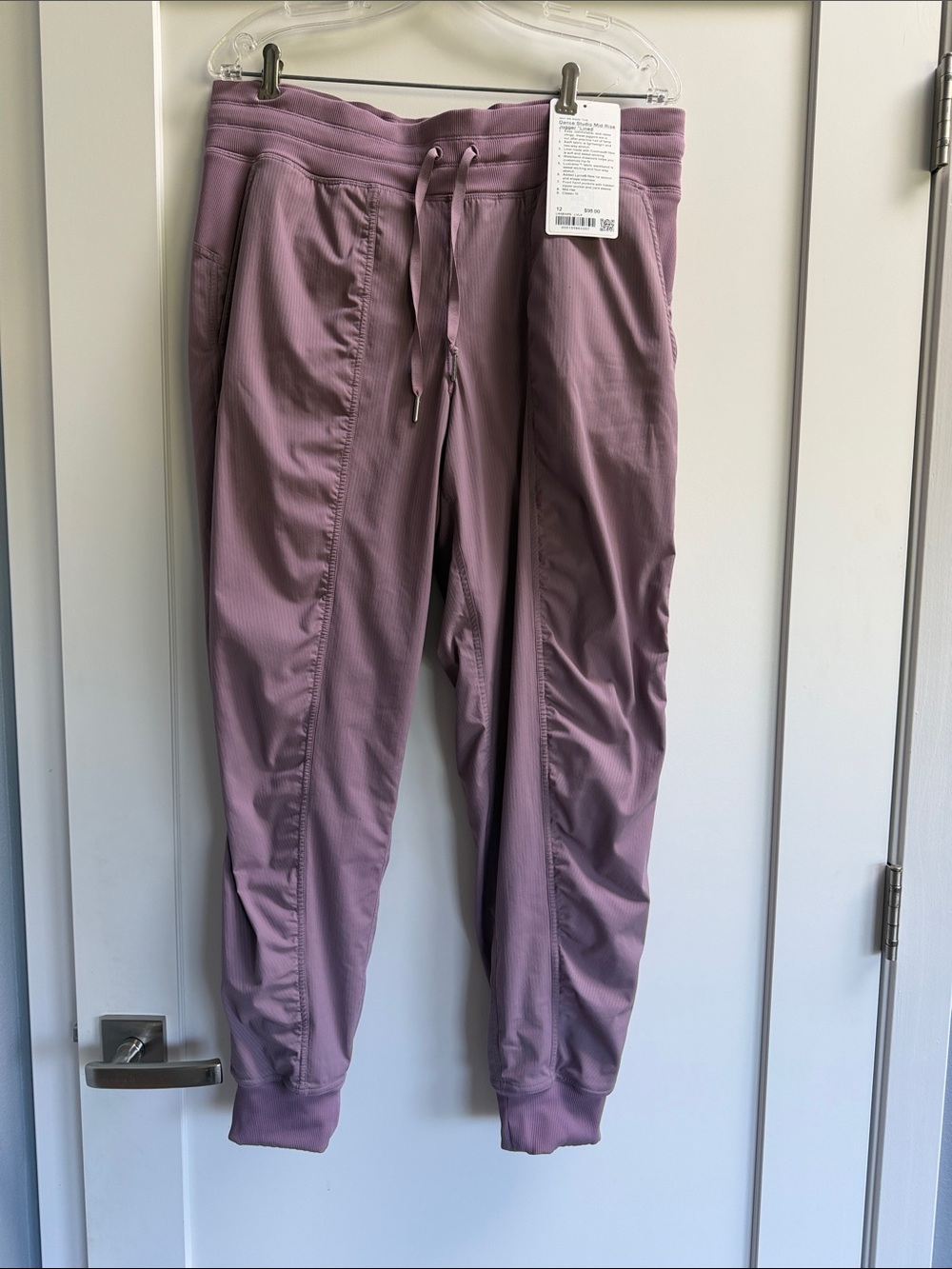 Lululemon Sz 12 Dance Studio lined jogger
